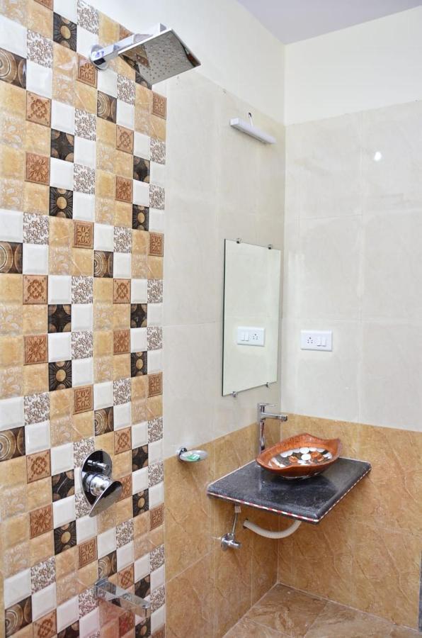 Hotel Shriyan Mahābaleshwar Екстериор снимка