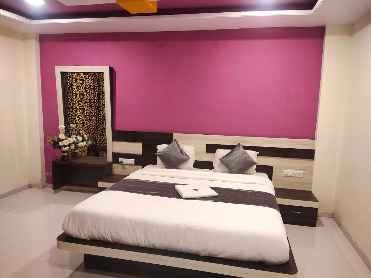 Hotel Shriyan Mahābaleshwar Екстериор снимка