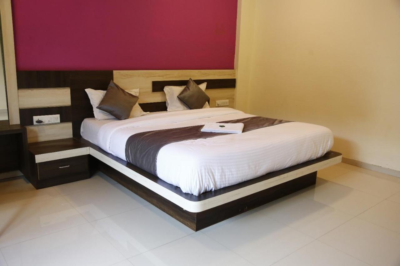 Hotel Shriyan Mahābaleshwar Екстериор снимка