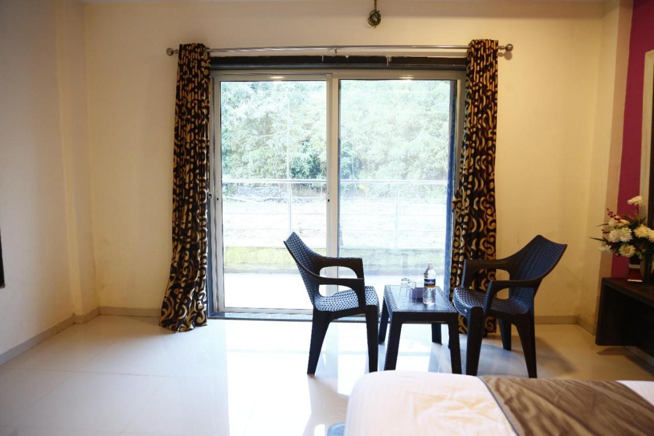 Hotel Shriyan Mahābaleshwar Екстериор снимка