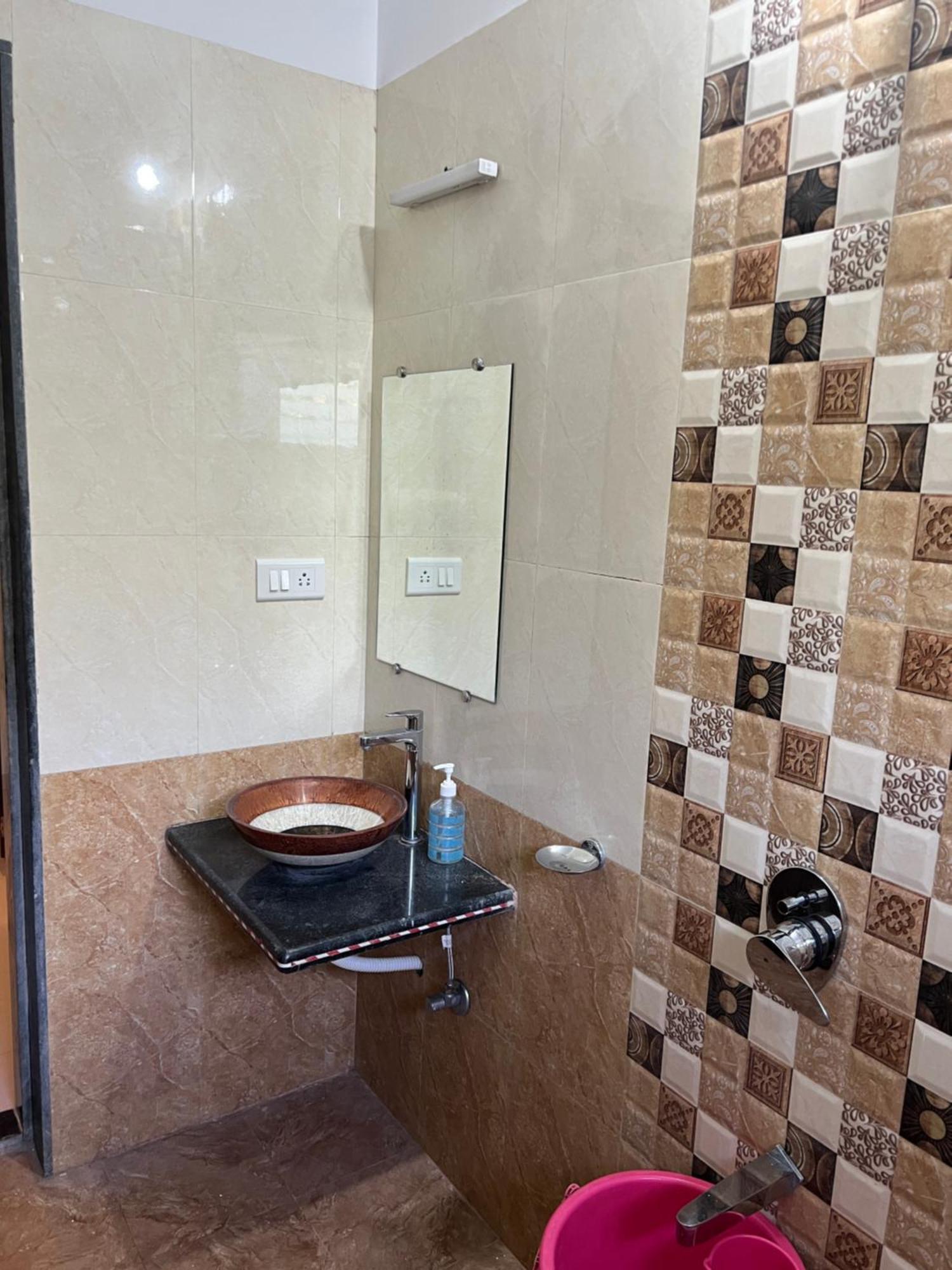 Hotel Shriyan Mahābaleshwar Екстериор снимка