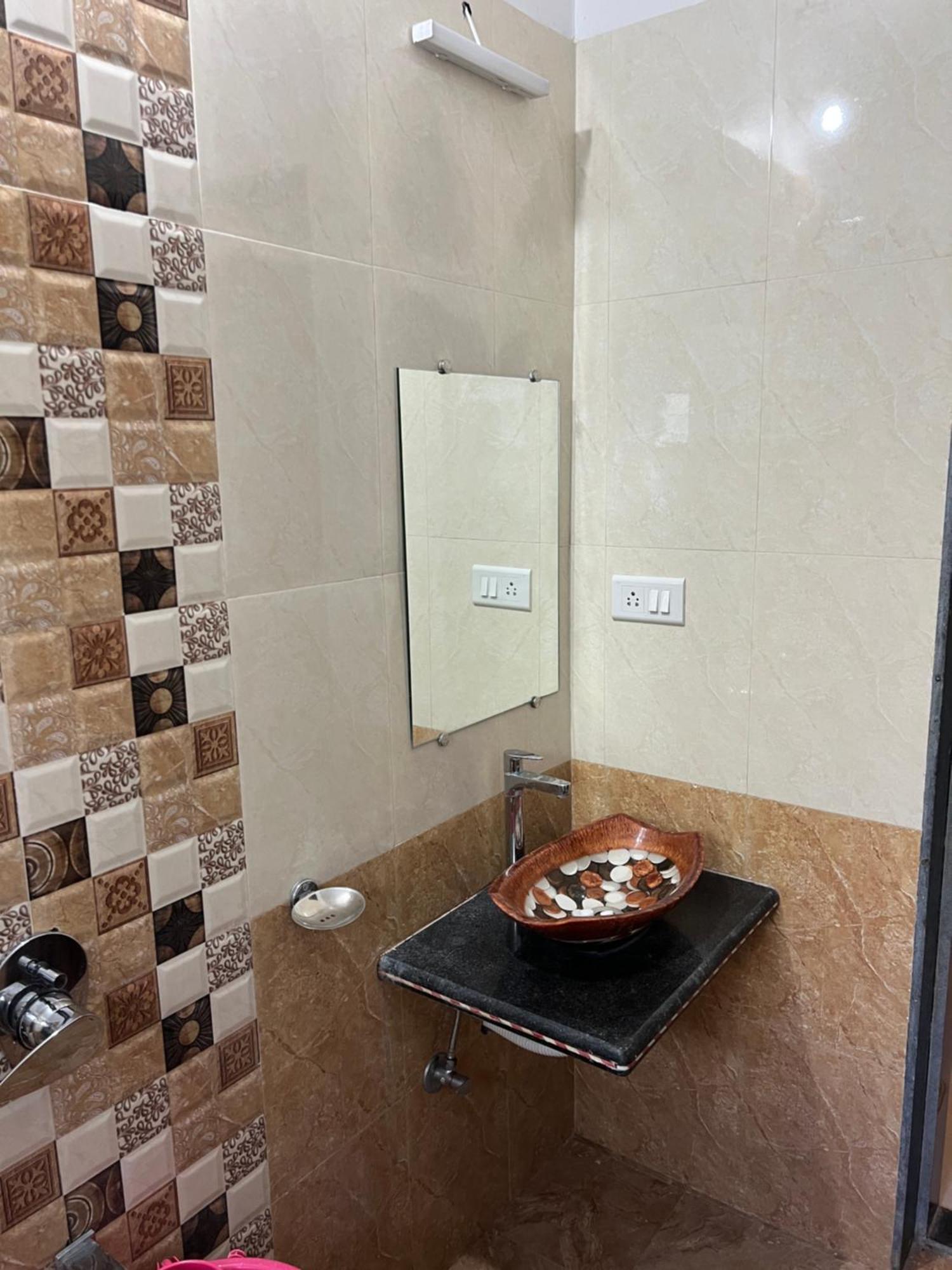 Hotel Shriyan Mahābaleshwar Екстериор снимка