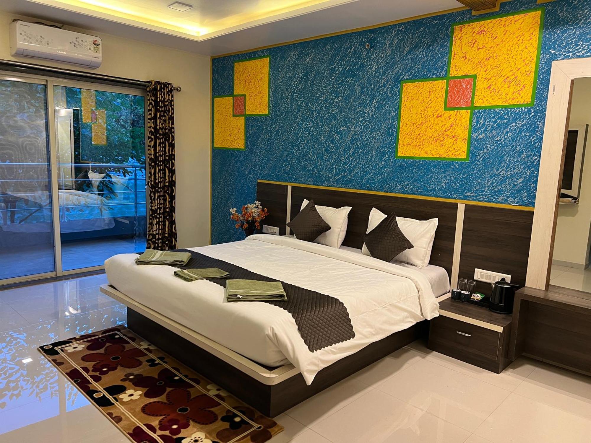 Hotel Shriyan Mahābaleshwar Екстериор снимка
