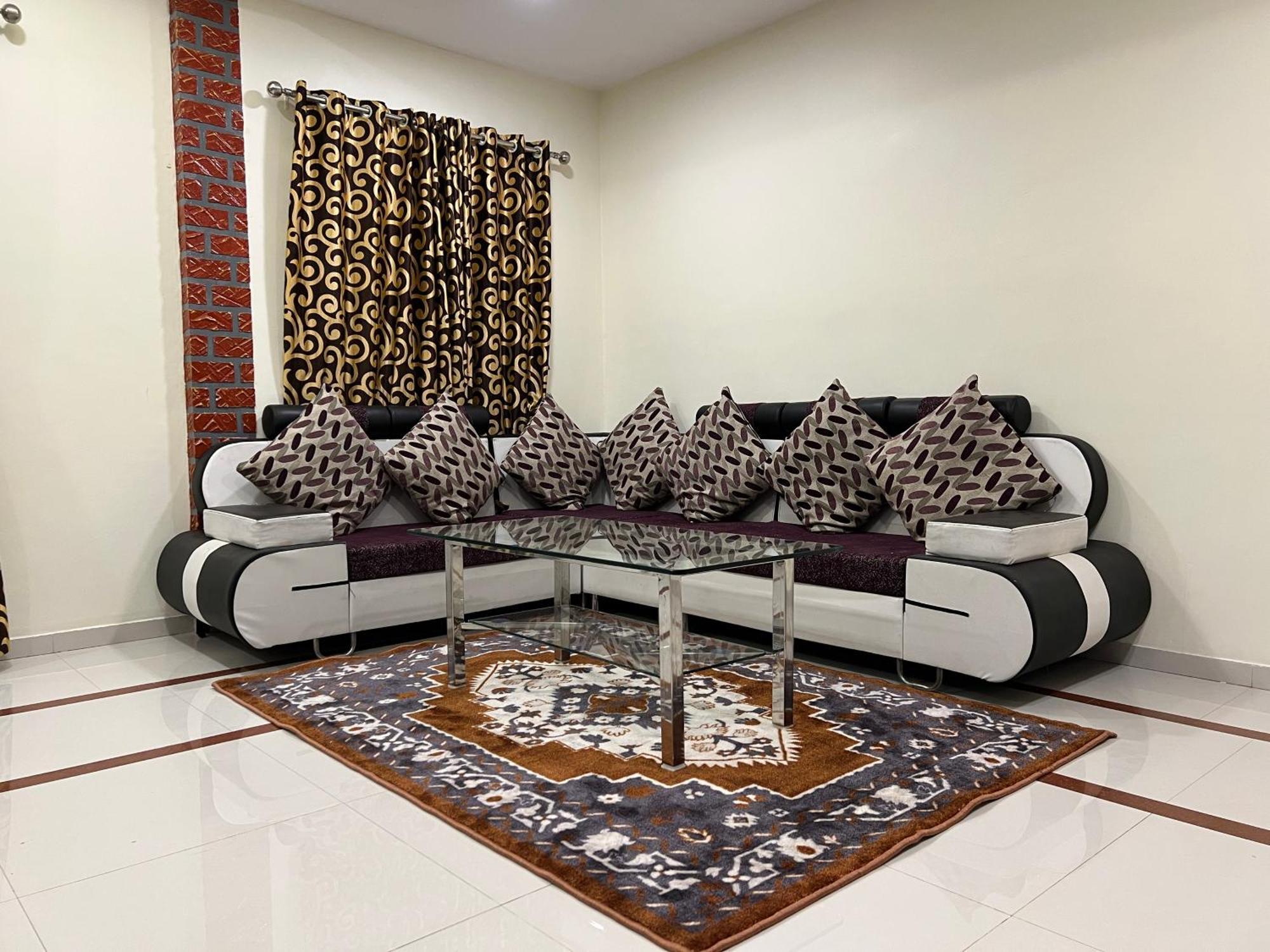 Hotel Shriyan Mahābaleshwar Екстериор снимка